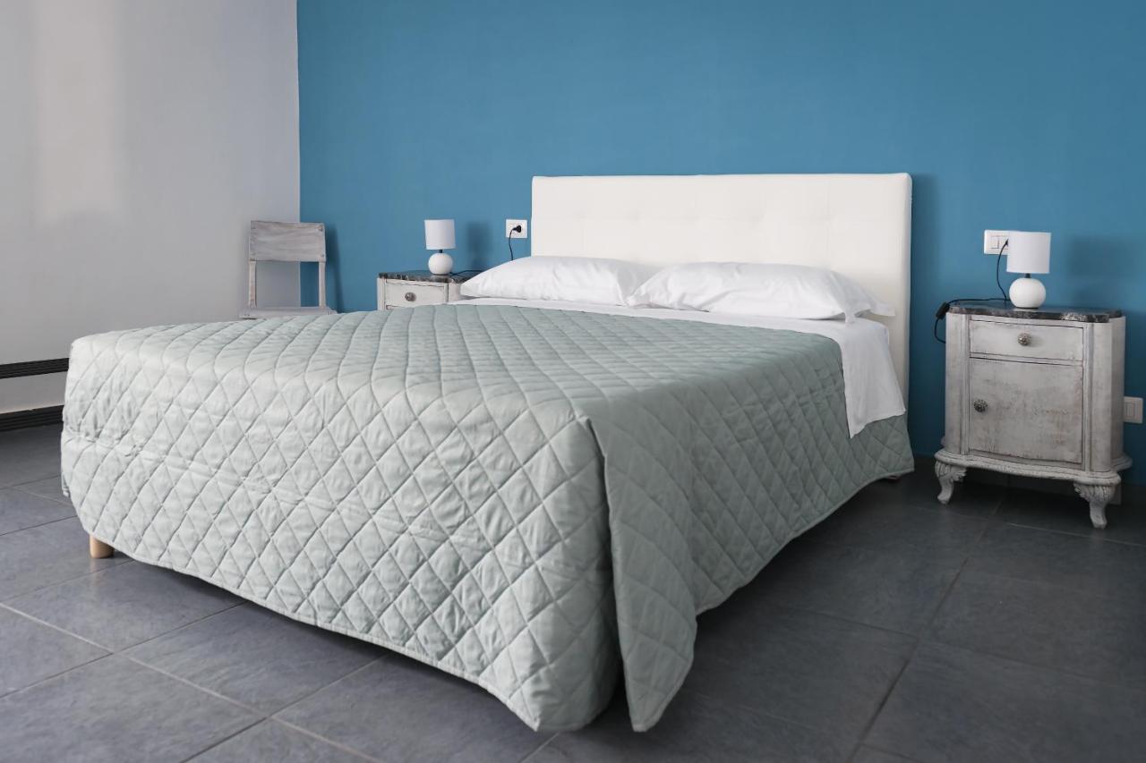 B&B Vicolo Garibaldi Valguarnera Caropepe Buitenkant foto